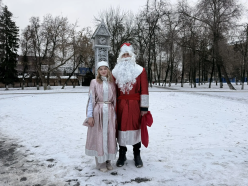 Традиционное шествие Дедов Морозов 